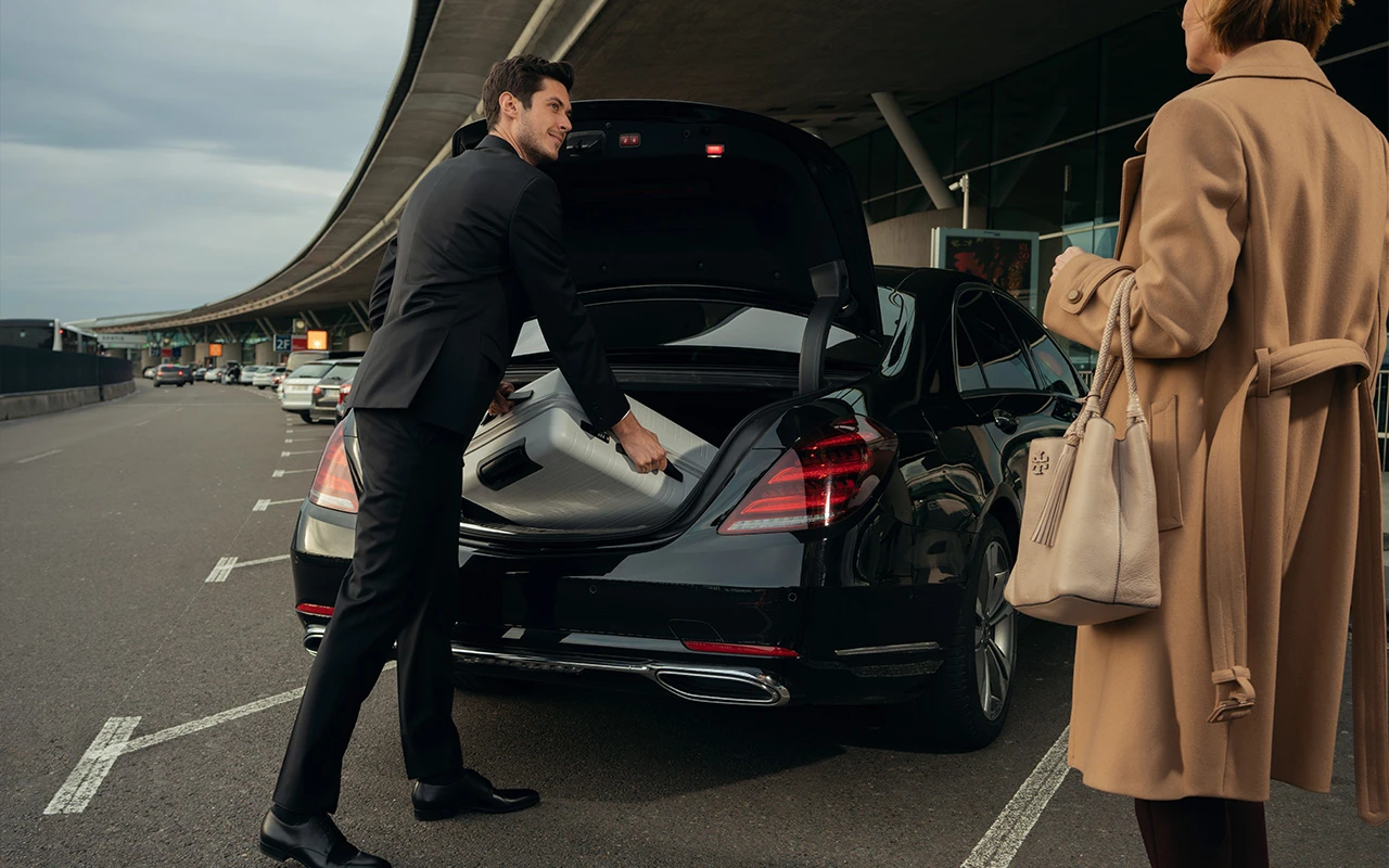 Airport transfers From Heathrow Airport to Luton with British Car Transfer