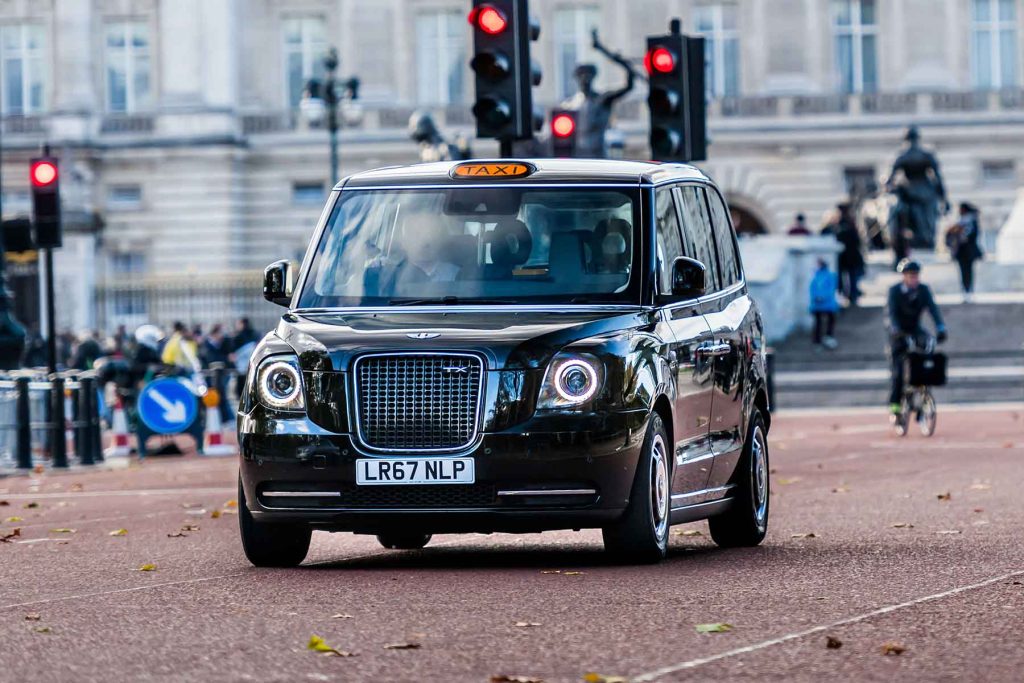 London Taxi Heathrow from Luton