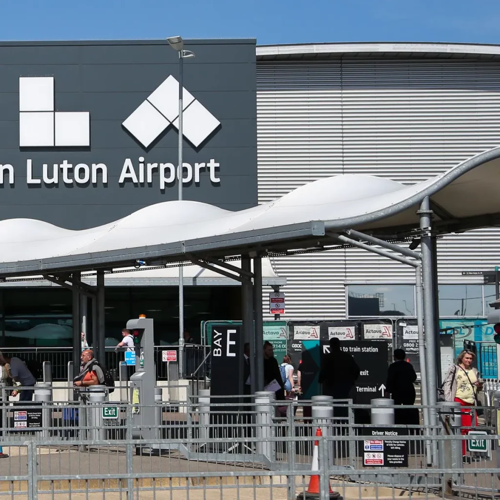 London Luton airport Taxi