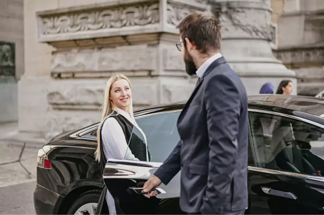 Sheffield Taxi by british car transfer