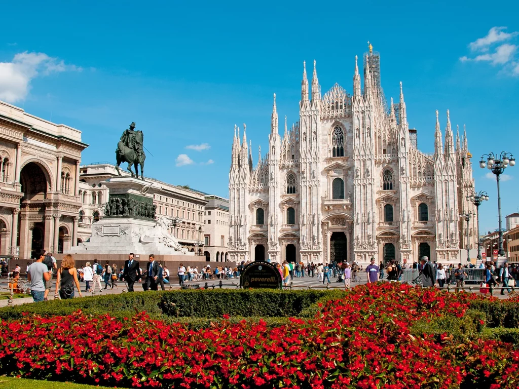 Duomo cathedral London Stansted Airport