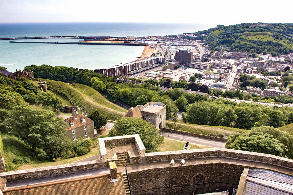 Landmarks Unveiled - Taxi Dover