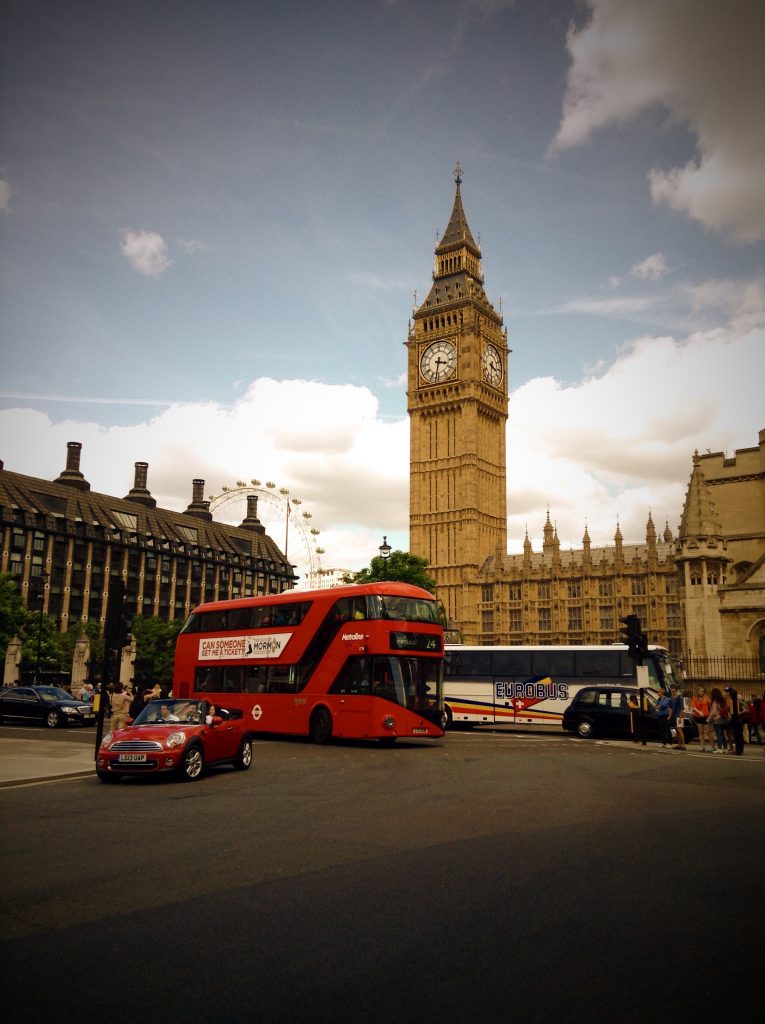 London Car Transfer service in the United Kingdom